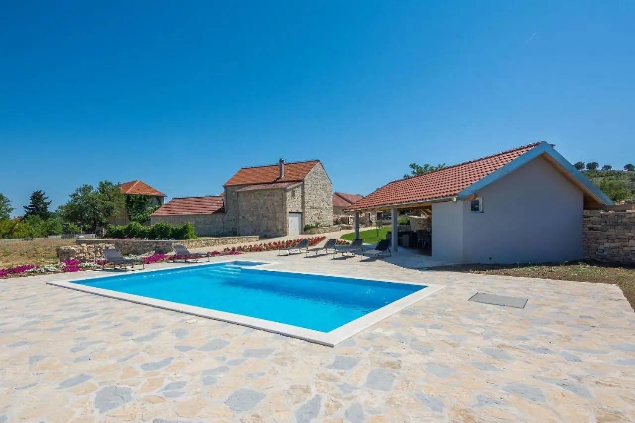 Vila Vila Marko Benkovac