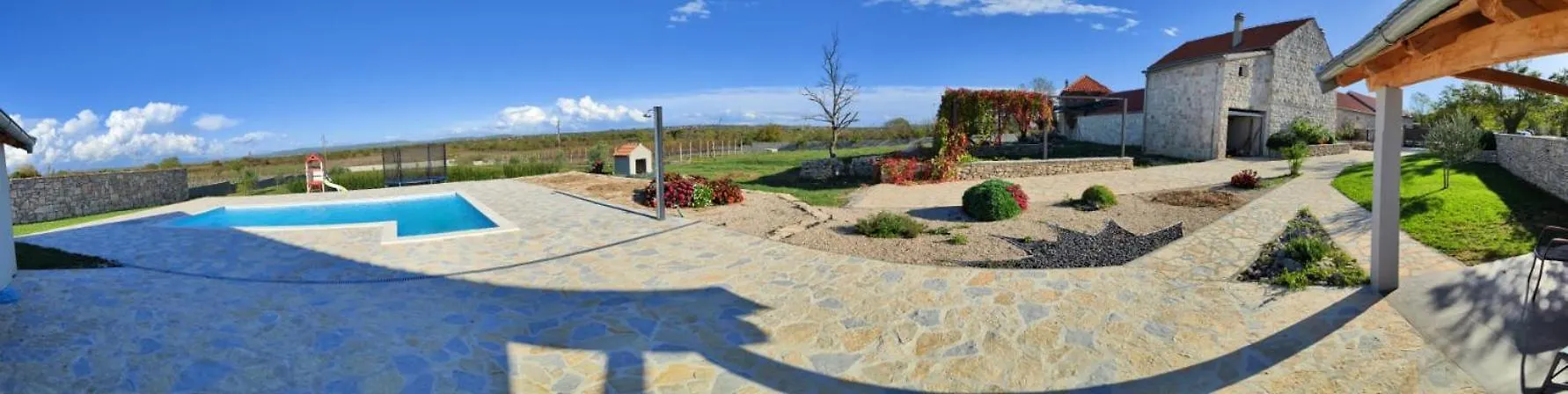Vila Vila Marko Benkovac