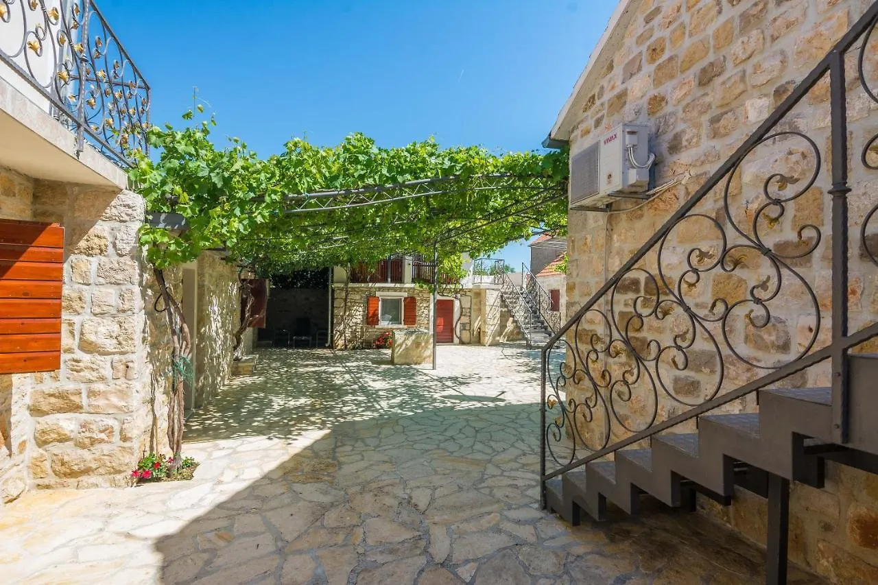 Vila Marko Villa Benkovac