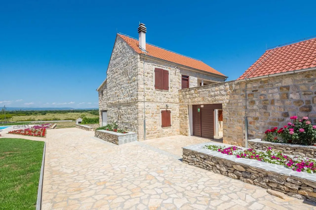 Vila Marko Villa Benkovac Croatia